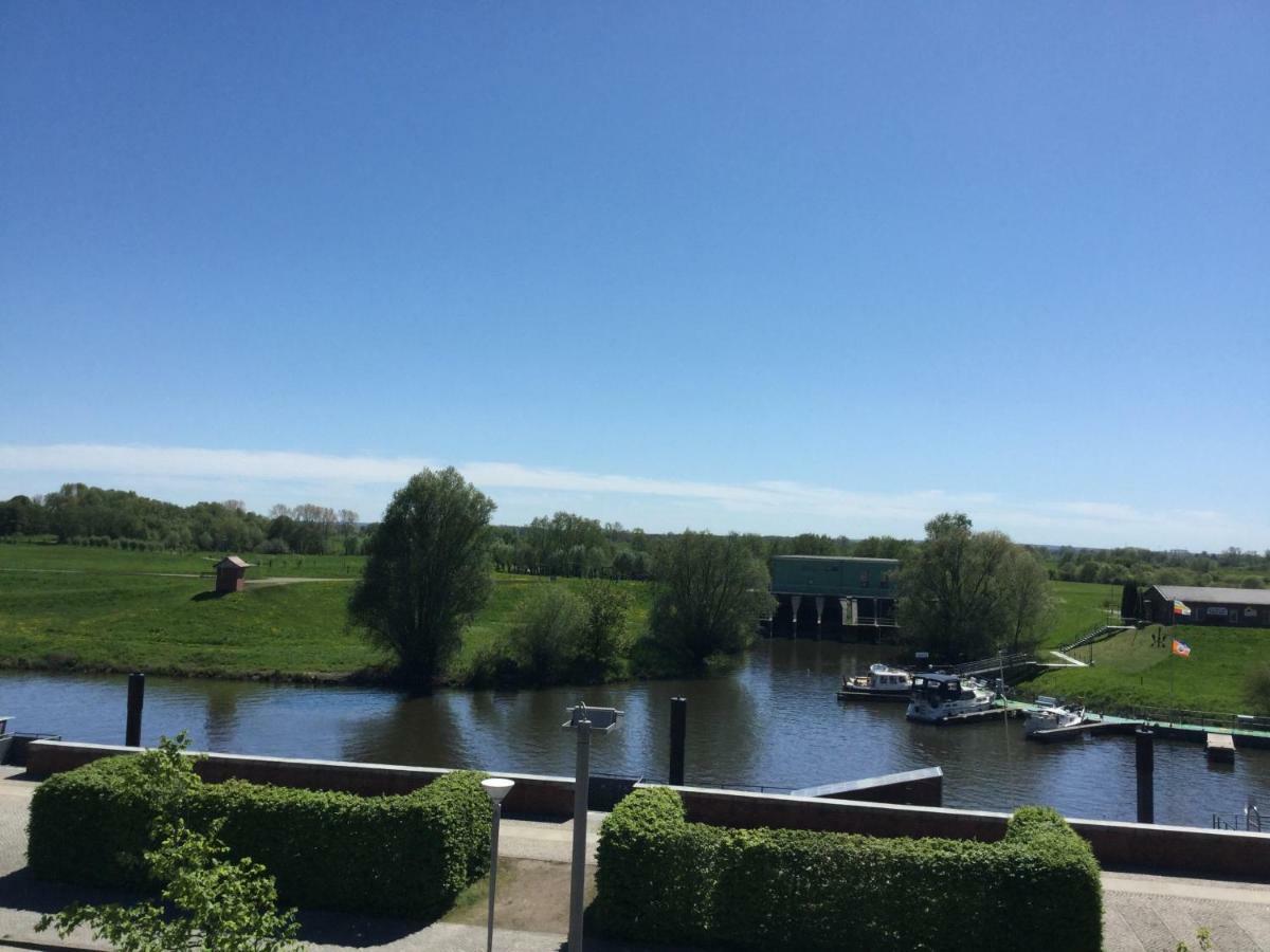 Ferienwohnungen Hafenblick Boizenburg Exteriör bild